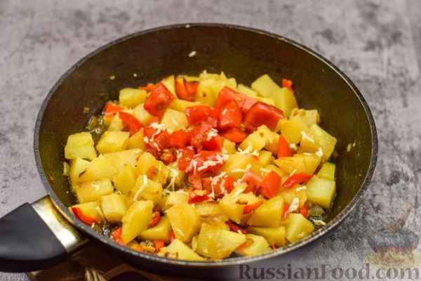 Овощное рагу с рыбой и маслинами (в сковороде)